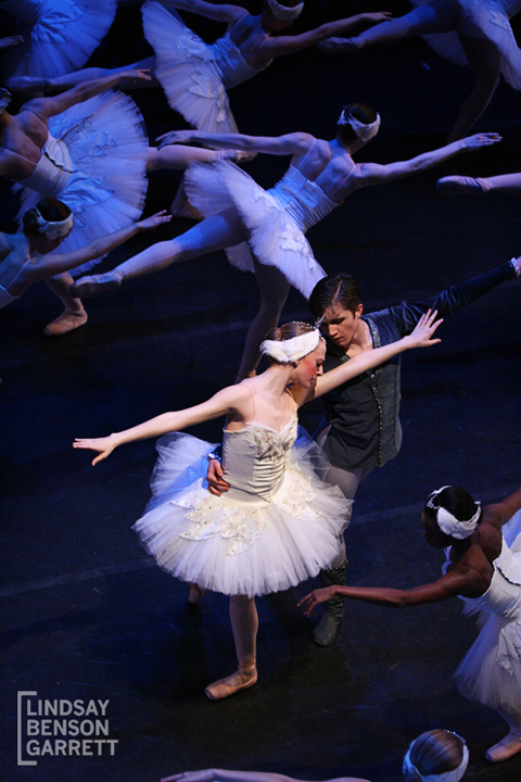 Ballet Nova Swan Lake 2013. Photography by Lindsay Benson Garrett.